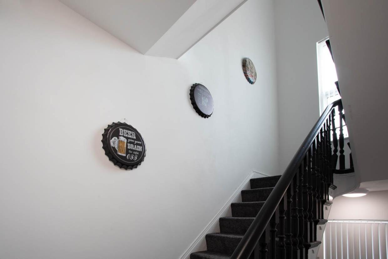 Dusties Hotel 로더럼 외부 사진
